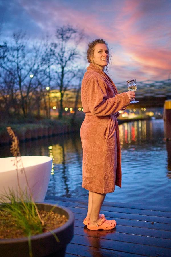 Holiday home Hoteldebootel 's-hertogenbosch Met Prive Sauna