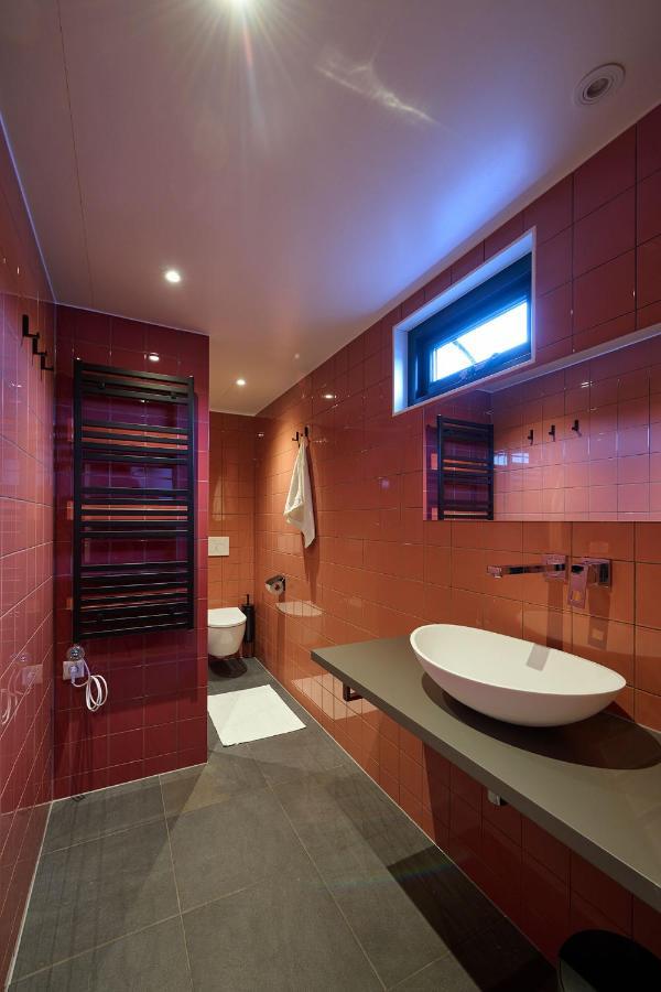 Hoteldebootel 's-hertogenbosch Met Prive Sauna Holiday home *